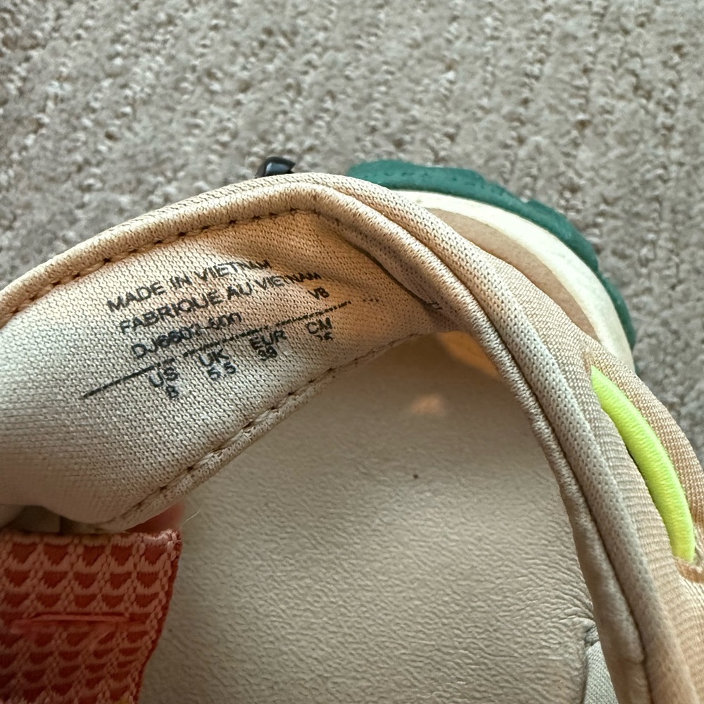 Nike Onetona Coral Beige & Matter Root Pink Sandals with Adjustable Straps - Picture 10 of 10